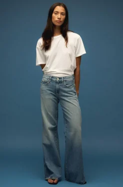 AMO Denim Faith Flare in Maverick