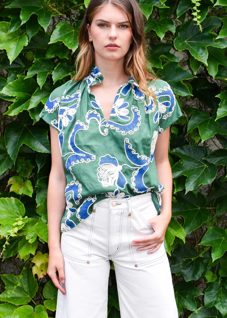 Never A Wallflower Vicki Short Sleeve Top in Crewel Work