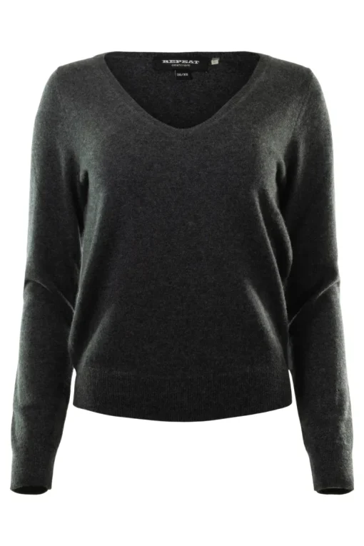 Repeat Cashmere Classic Vneck Sweater