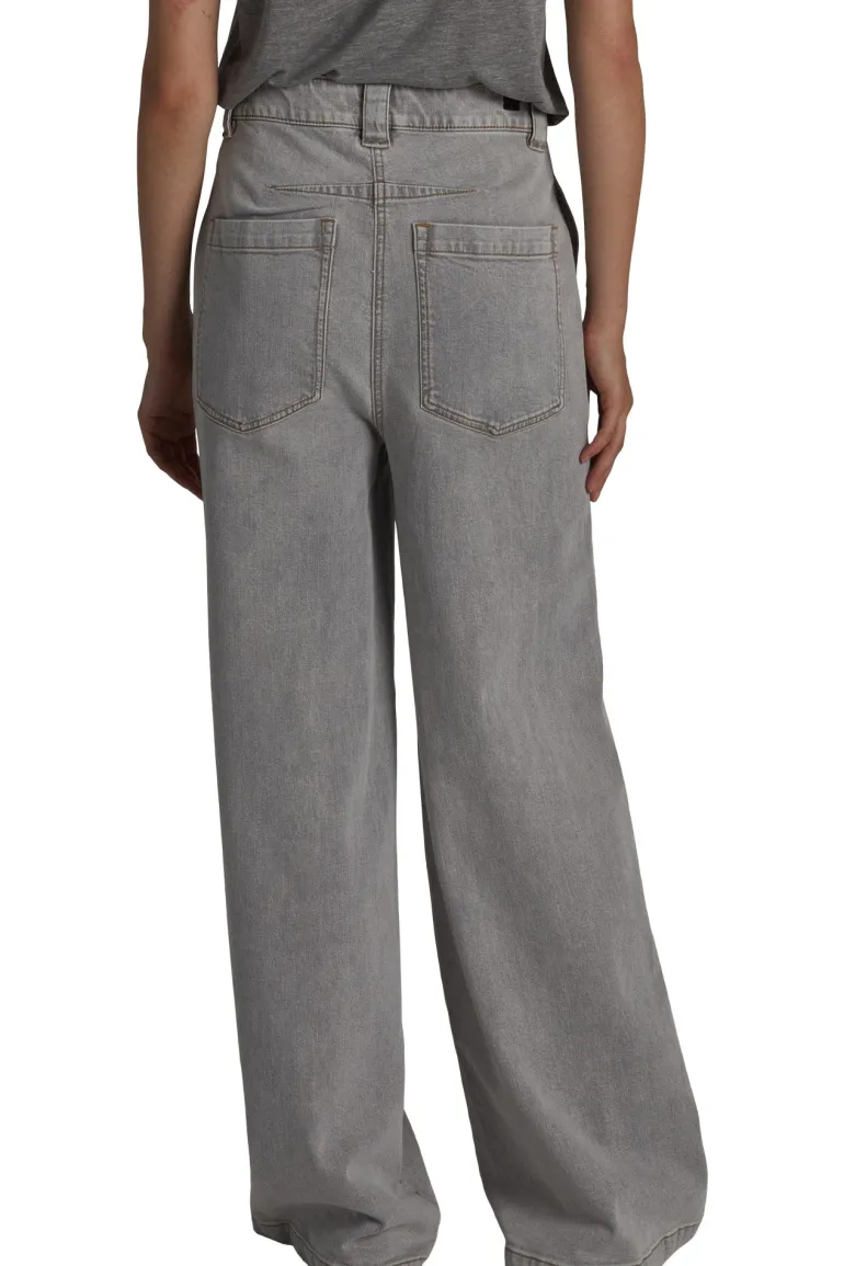 Saint Art Amber Wide-leg Denim Pant in Powder Grey