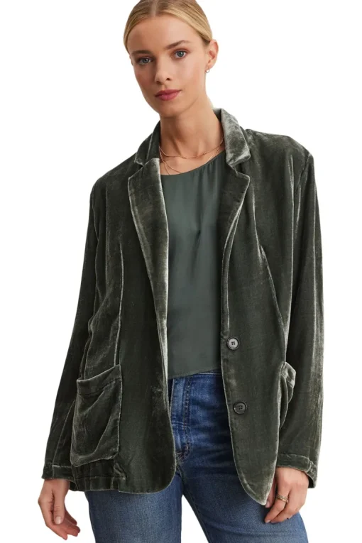 Velvet Kyla Silk Velvet Relaxed Blazer in Marsh