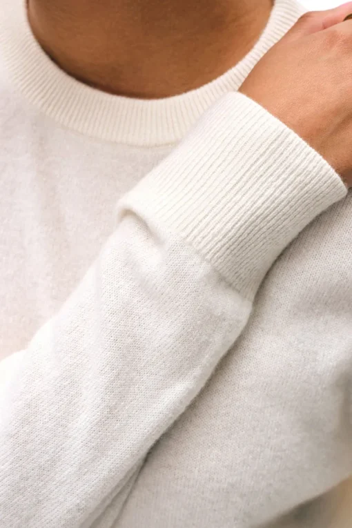 White & Warren Cashmere Crewneck Sweater