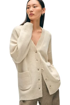 White & Warren Cashmere Luxe Pocket Cardigan in Natural Heather