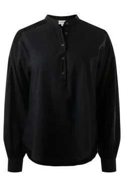 Xirena Slater Top in Black